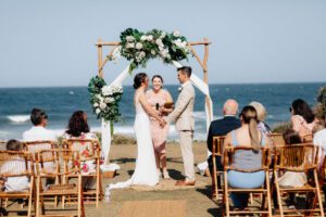 SUNSHINE COAST POP UP WEDDINGS
