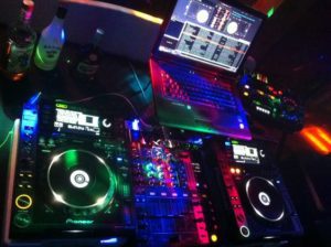 OZ MUSIC ENTERTAINMENT