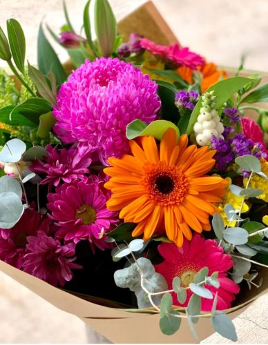 AUSSIE WORLD FLOWERS